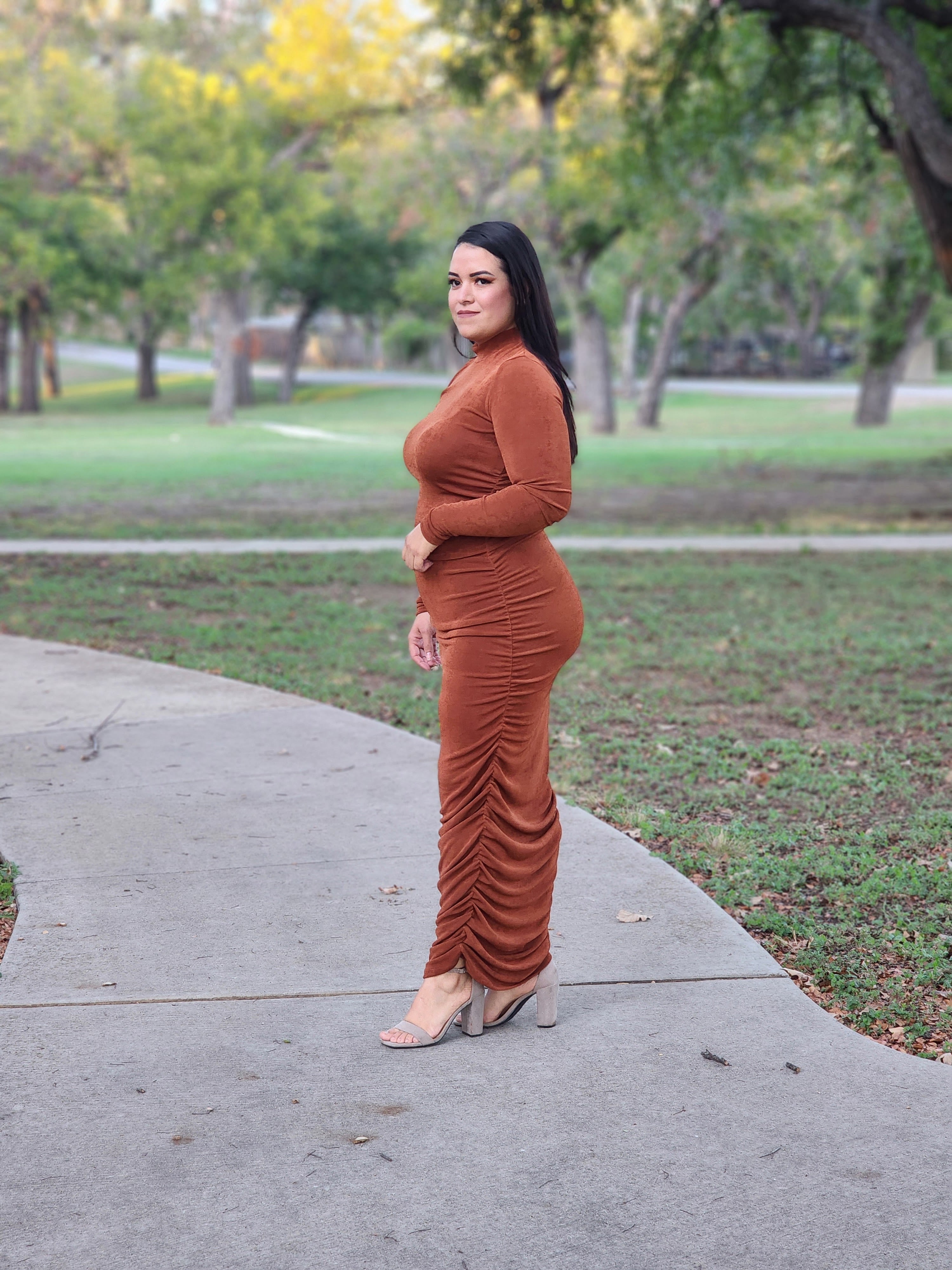 Vestido sedoso de manga larga -Cooper