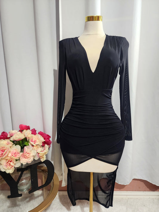 Party Dress Black V-Neck Ruched Mesh Long Sleeve Dress