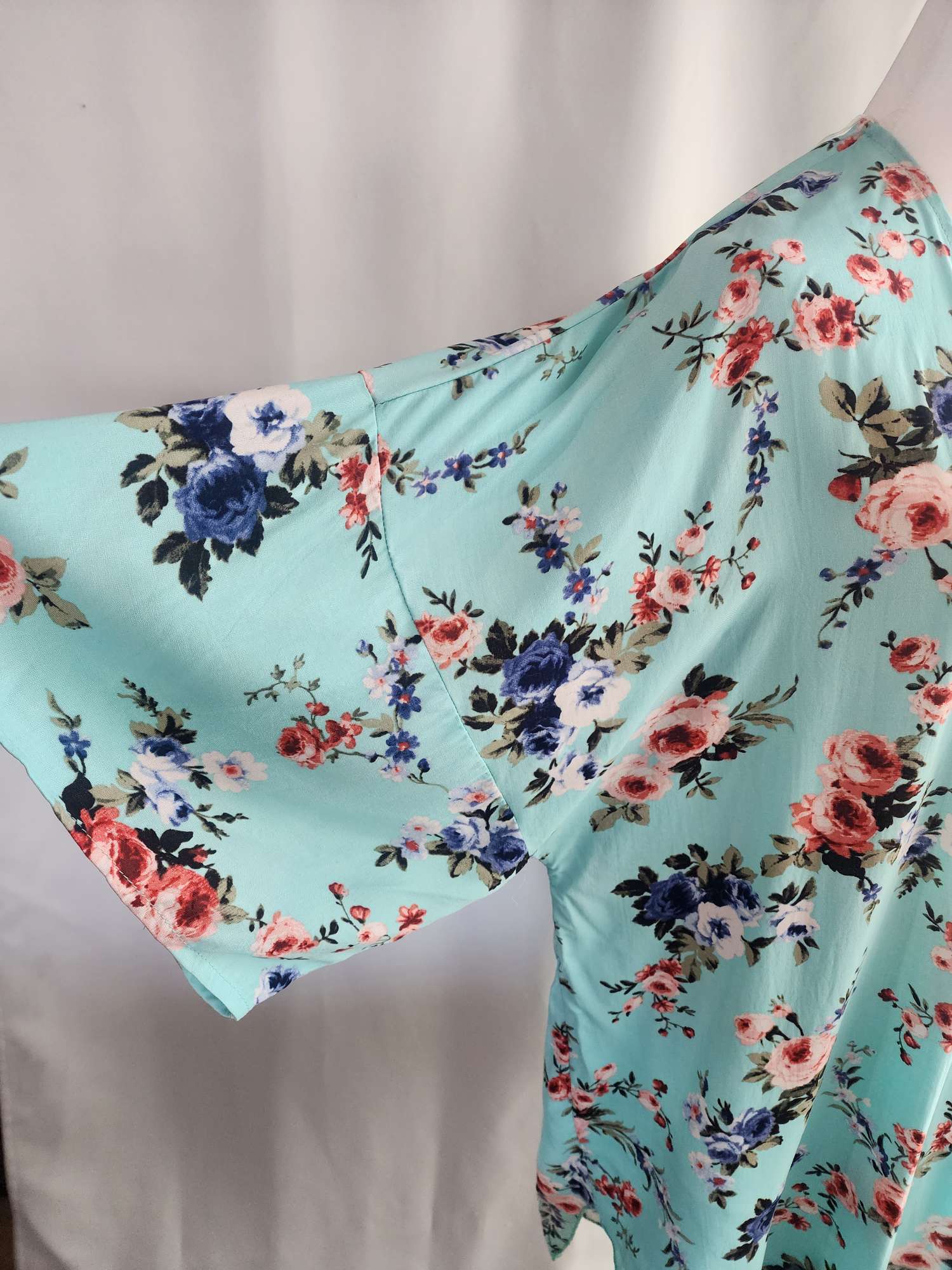 YD Boutique Kimonos Jessica Floral Kimono